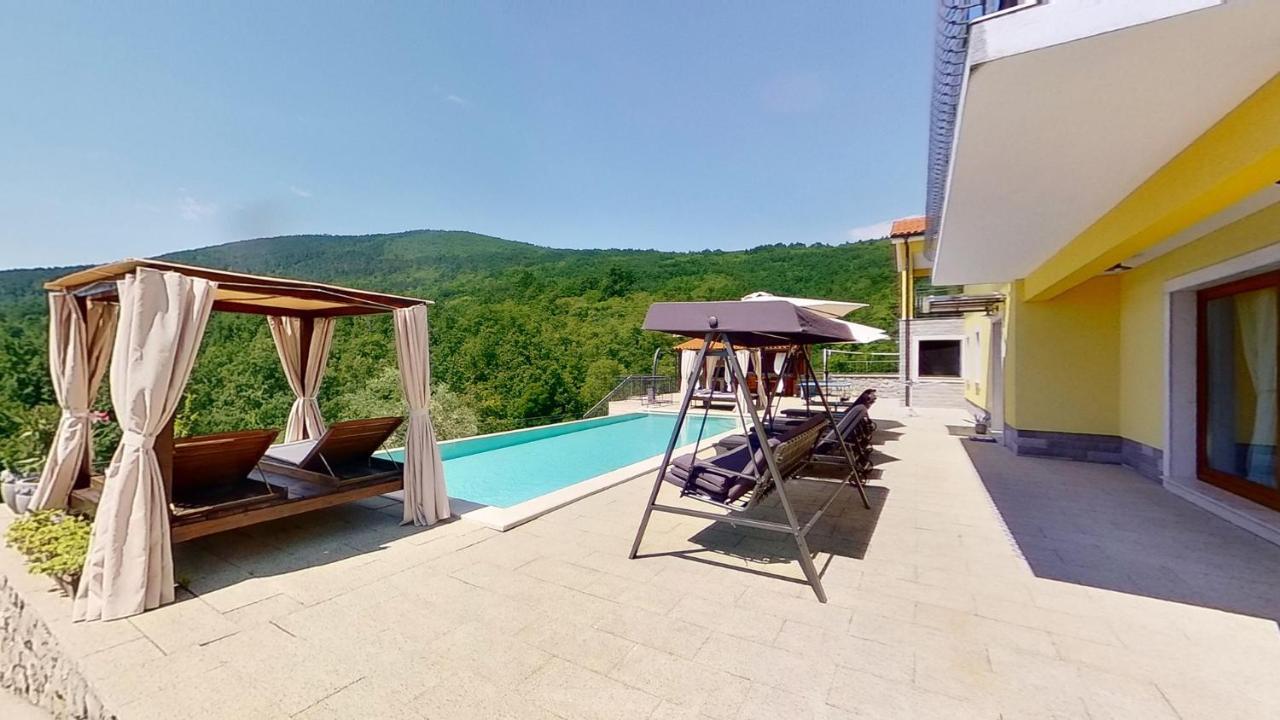 Villa Bambi Мощеницька Драга Екстер'єр фото