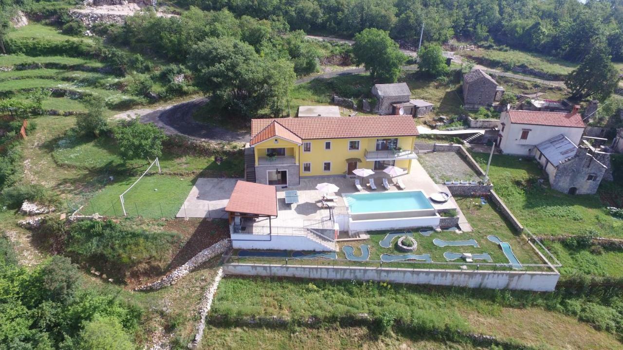 Villa Bambi Мощеницька Драга Екстер'єр фото