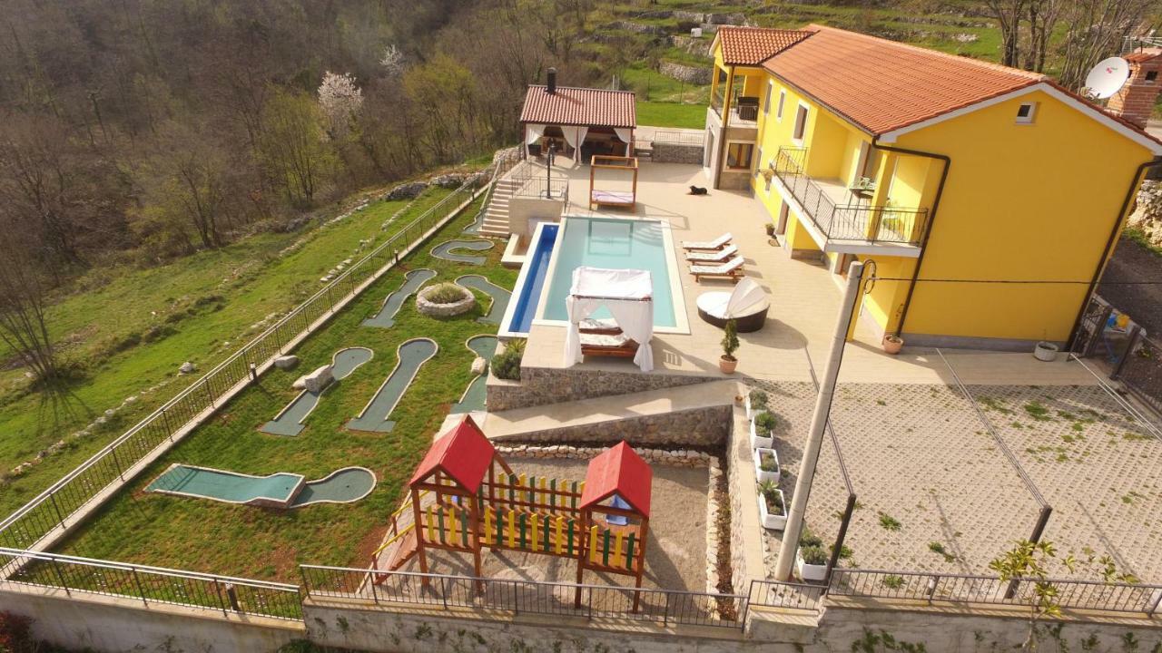 Villa Bambi Мощеницька Драга Екстер'єр фото
